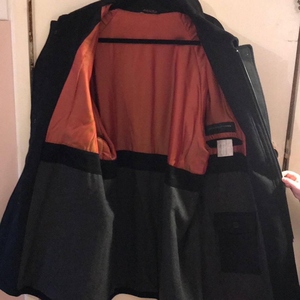 Metropolitan View Coat - Picture 7 of 8